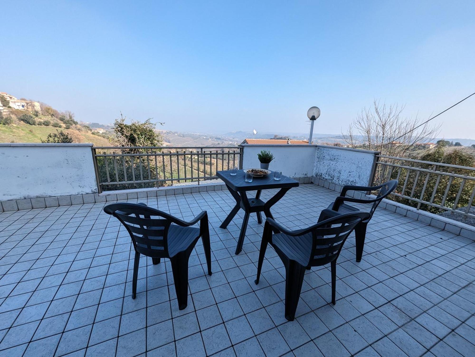 Holiday House 2 Villamagna  ภายนอก รูปภาพ